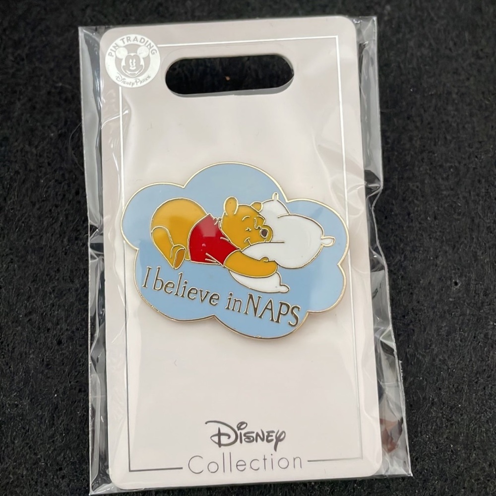Winnie the Pooh - Disney - I believe in Naps new trading pin NIP enamel nwt